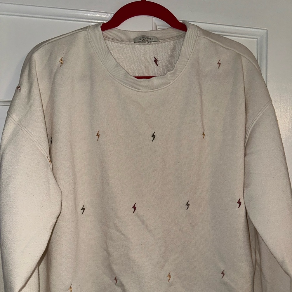 Z SUPPLY LIGHTNING BOLTS EMBROIDERED SWEATER